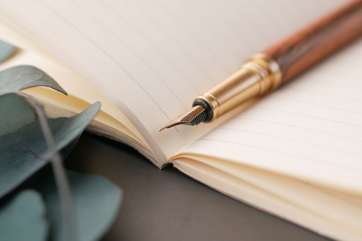 Filofax and fountain pen